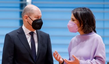 Alman Dış Politikasında Kimin Sözü Geçiyor?