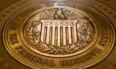 FED Faizleri 25 Baz Puan Arttırdı Faiz Artışlarının Süreceği Sinyali Verdi