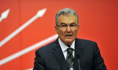 Eski CHP Genel Başkanı Deniz Baykal Hayatını Kaybetti