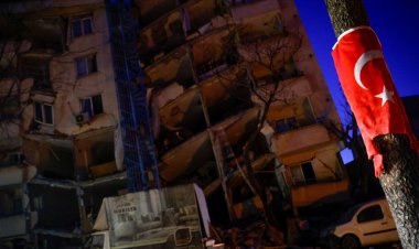 Deprem Yüzünden Seçimler Ertelenebilir mi?