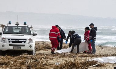 İtalya Kıyısında Parçalanan Teknede 61 Can Kaybı