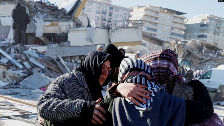 CANLI BLOG: Deprem Bölgesinde Zamana Karşı Yarış Devam Ediyor