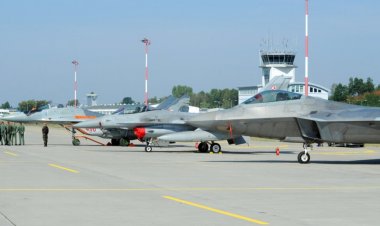 Polonya Ukrayna'ya Savaş Uçağı Veren İlk NATO Üyesi Olacak