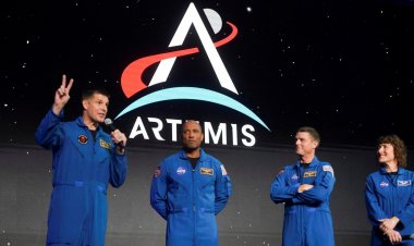 NASA’nın Ay Misyonu’nda İlk Kez Kadın ve Siyah Astronot