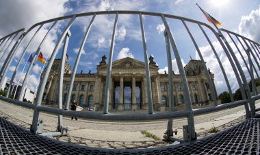 Alman Siyasetinden Seçimle İlgili Açıklamalar