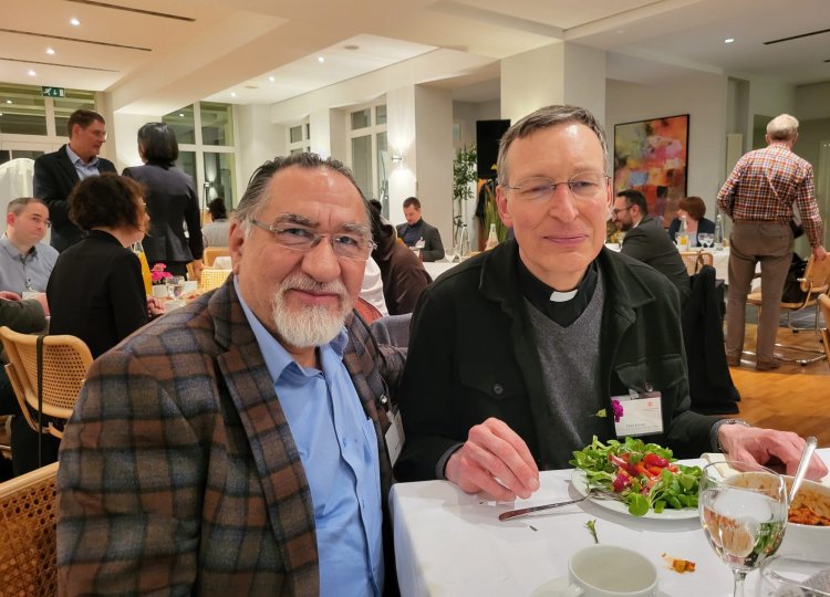 Berlin Katolik Akademi İftar Sofrasi Kurdu.