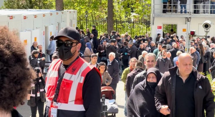 "Almanyalı Türkler Almanya'da Oy Vermesin" Konusunu Seçmene Sorduk.