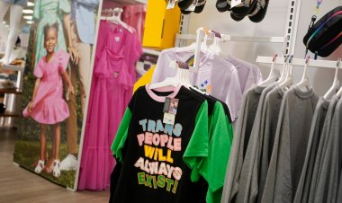 ABD perakende devi baskı üzerine LGBTi ürünlerini raflardan kaldırıyor