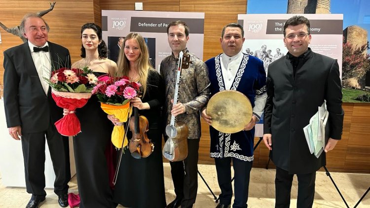 Haydar Aliyev  Berlin’de Anıldı.