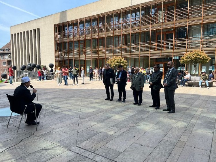 DİTİB’de Solingen saldırısının kurbanları 30’uncu yılında anıldı