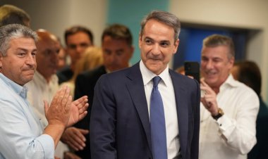 Yunanistan’da seçimin kazananı Miçotakis'in Yeniden Demokrasi Partisi