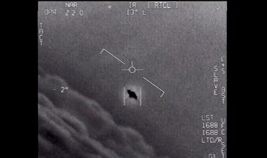 ABD Kongresi’nde tarihi UFO oturumu: Eski istihbarat yetkilisinden “tanımlanamayan hava olgusu” iddiaları