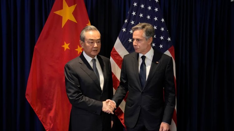 Çin’in en üst düzey diplomatı Wang Yi ASEAN zirvesinde Blinken ve Lavrov'la görüştü