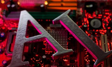 İngiltere, Kasım ayındaki küresel yapay zeka güvenliği zirvesine hazırlanıyor