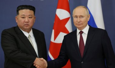 Kuzey Kore lideri Kim ile Rusya Cumhurbaşkanı Putin Vostoçni Uzay Üssü’nde görüştü