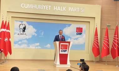 Özgür Özel "Atatürk'ün emanetine aday" olduğunu açıkladı