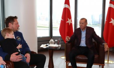 Cumhurbaşkanı Erdoğan’dan Tesla’nın sahibi Elon Musk’a yeni fabrikanın Türkiye’de kurulması çağrısı