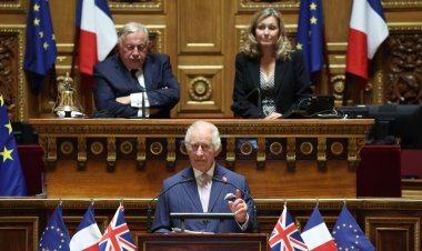 Kral 3. Charles’tan Paris’te “politik” mesaj: “İki ülke ilişkilerini güçlendirmek için her şeyi yapmaya hazırım”