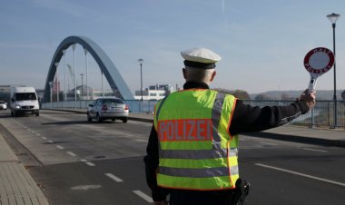 Almanya sığınmacılara karşı sınırlarda kontrol uygulaması başlatmayı planlıyor