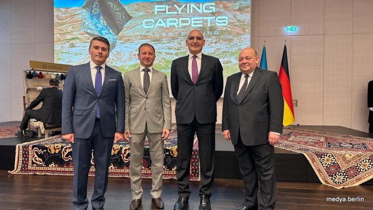 Azerbaycan Kültür Evi'nde ''Uçan Halı ''Sergisi  Düzenlendi.
