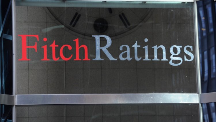 Fitch Türkiye’nin not görünümünü yükseltti kredi notunu değiştirmedi