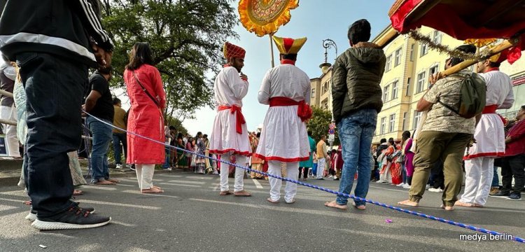 Hindu Sri Ganesha Töreni Berlin