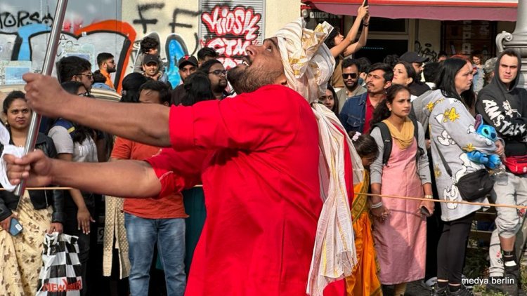 Hindu Sri Ganesha Töreni Berlin