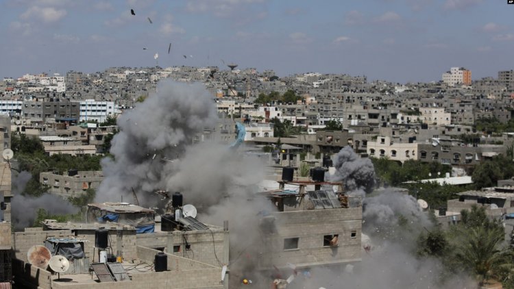 “İsrail hava saldırıları Gazze'nin kuzeyindeki Cebaliye mülteci kampında 50 kişiyi öldürdü”