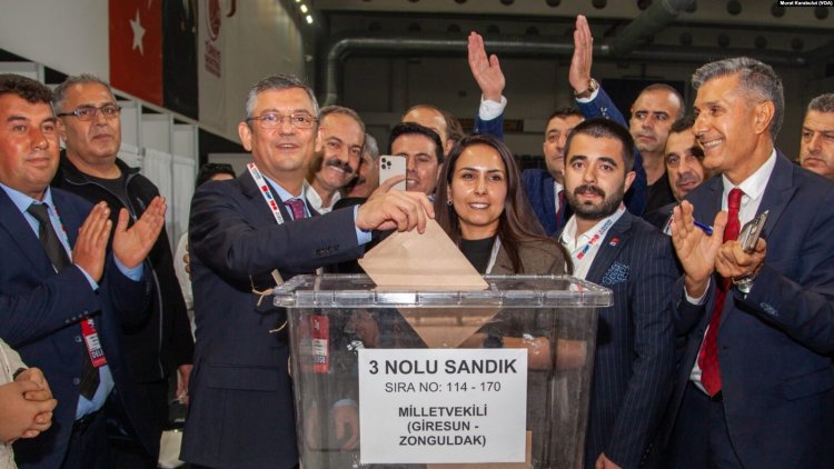 Özgür Özel CHP'nin yeni genel başkanı oldu