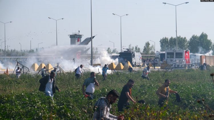 İncirlik Hava Üssü’ne yürüyen guruba polis müdahale etti