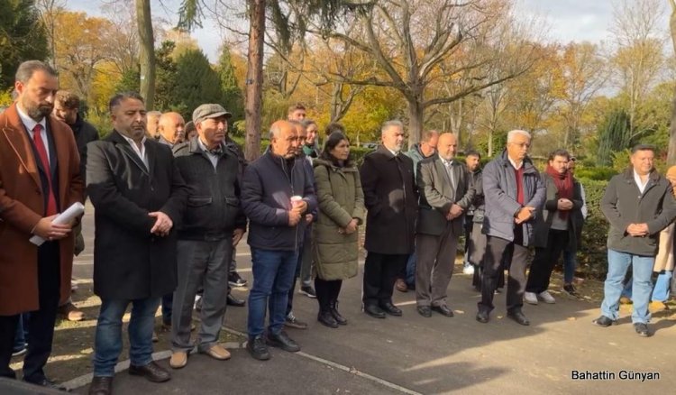 Berlin'de Mezarlık  Alanları Büyütülüyor.