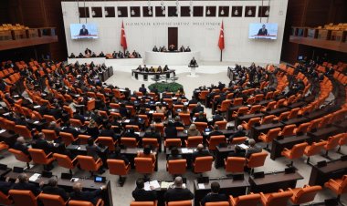 Saadet Partisi'ne grup desteği CHP’den geldi