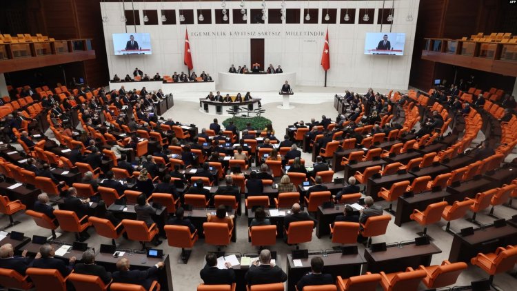 Saadet Partisi'ne grup desteği CHP’den geldi