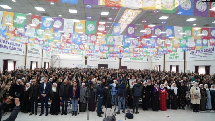 DEM Parti'nin Diyarbakır'daki gençlik kongresine soruşturma