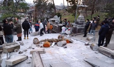 Japonya'da 7,6 büyüklüğünde deprem: Tsunami uyarısı yapıldı
