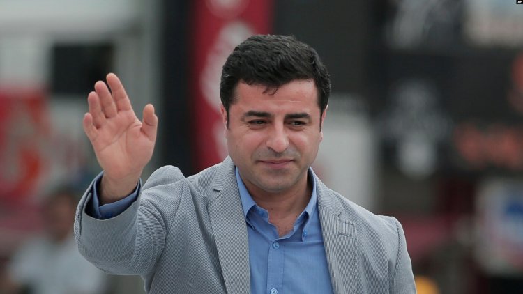 Demirtaş: “Kürt sorununun bir tek çözüm yolu var, o da Kürt’ün olduğu gibi kabul edilmesi”