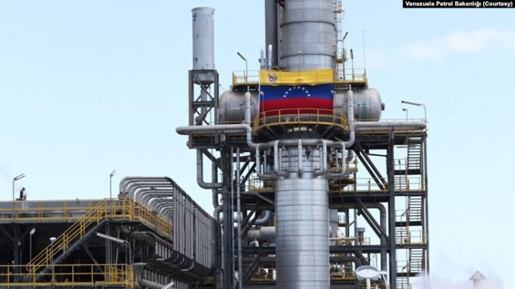 “Venezuela'nın petrol geliri yaptırımların hafifletilmesiyle ayda 390 milyon dolar arttı”