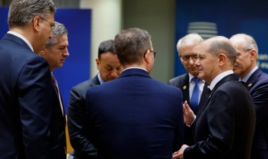 Avrupa Konseyi Başkanı: “27 AB üyesi Ukrayna’ya 50 milyar Euro'luk yardım paketi üzerinde anlaştı”