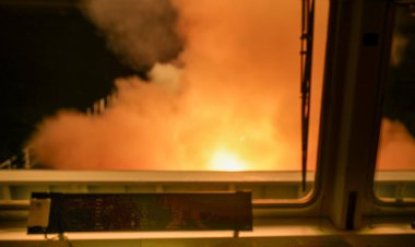 ABD ve İngiltere, Yemen'de İran destekli Husiler’e ait 36 hedefi vurduklarını açıkladı