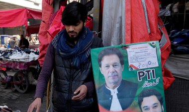 Pakistan genel seçiminde İmran Han-Navaz Şerif çekişmesi