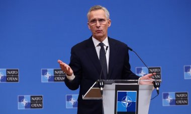 NATO Genel Sekreteri Stoltenberg, eski ABD Başkanı Trump’ın, “Rusya’yı, ittifaka yeterli maddi katkı yapmayan üyelere ne isterse yapmaya teşvik edeceği” sözlerine yanıt verdi.