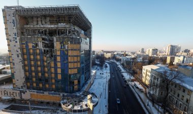 Ukrayna'nın ikinci büyük kenti Harkiv Rus füzelerine direniyor