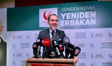 İstanbul seçiminin kilit partisi Yeniden Refah listeleri teslim etti: “Çekilirsek AK Parti’nin yedek lastiğine döneriz”