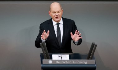 Almanya'dan Macron'a tepki: "Alman askerleri Rusya-Ukrayna savaşına asla girmemeli"