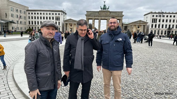 Prof. Dr. Ersan Şen Konferansı Berlin'de Gerçekleşti