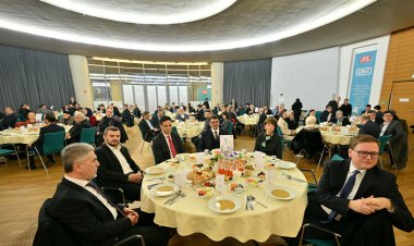 DİTİB İftar Sofrası Her Kesimden İnsanı Bir Araya Getirdi