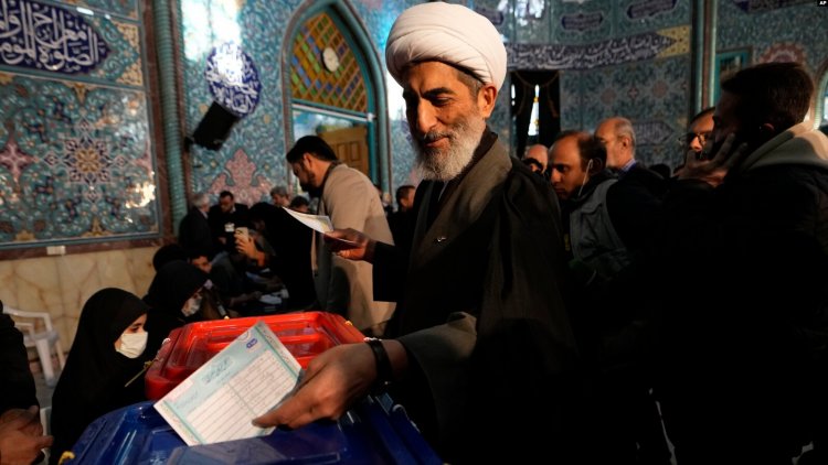 İran’da seçime katılım 1979’dan bu yana en düşük düzeyde
