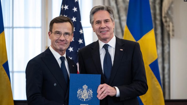 İsveç resmen NATO üyesi: Başbakan Kristersson katılım belgesini Washington’da Dışişleri Bakanı Blinken’a sundu