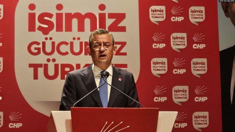 CHP Genel Başkanı Özel’den ilk yerel seçim değerlendirmesi: “Yüzde 25'lik cam tavanı tuzla buz ettik”