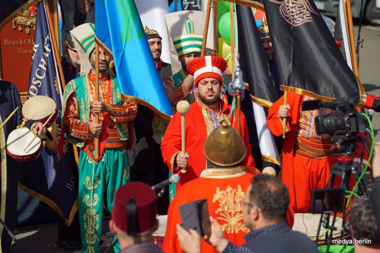 Gera'daki Tarihi Buluşma: Türk-Alman Dostluğunun 323 Yıllık Yolculuğu